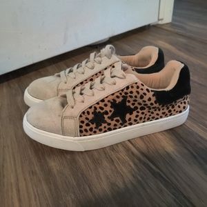 Soda sneakers